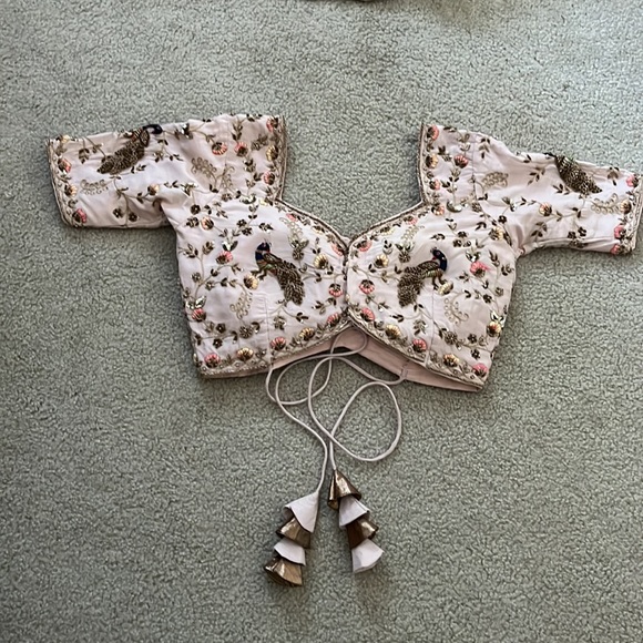 Beautiful Indian lahenga choli / chaniya choli. - Picture 8 of 12